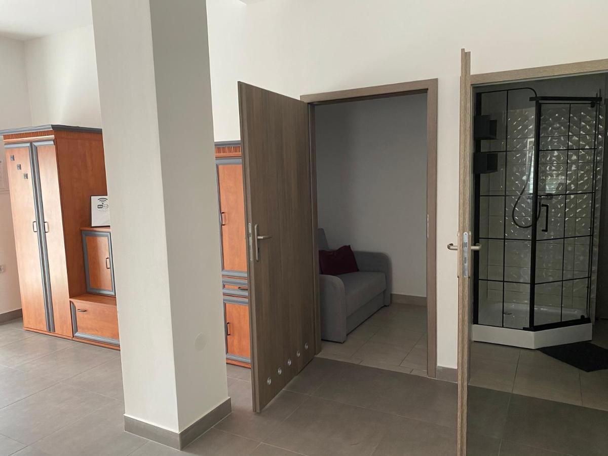 Apartamenty Pod Wierzbami Dwikozy Exterior foto
